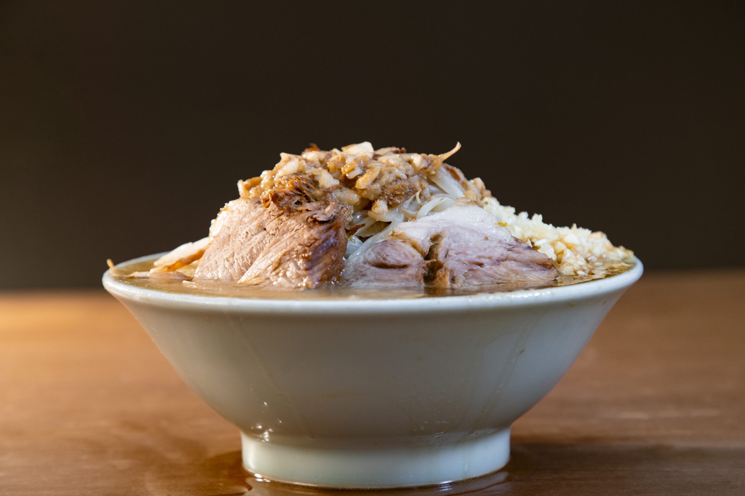 二郎系ラーメンでよく聞く 乳化 非乳化 とは ラーメン店主に直撃インタビュー Menjoy Live
